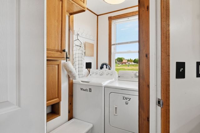 20 S Maple Street, Westfield, MA 01085