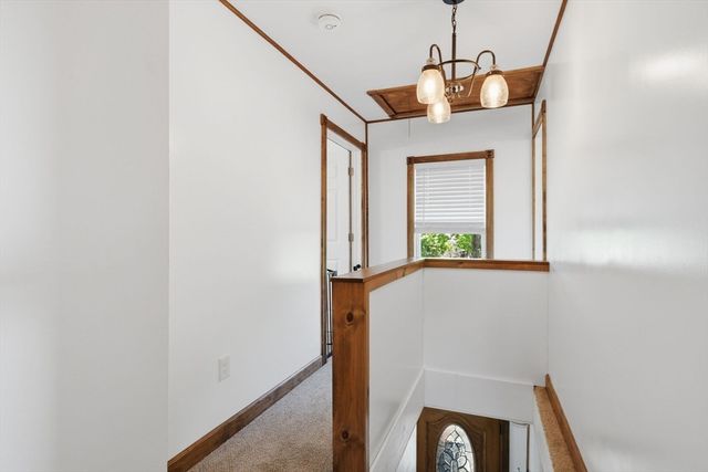 20 S Maple Street, Westfield, MA 01085