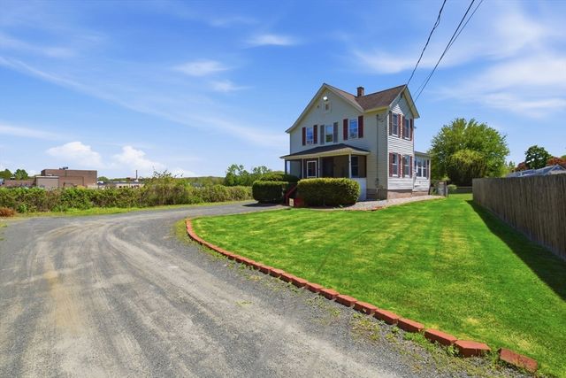 20 S Maple Street, Westfield, MA 01085