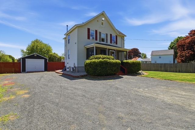 20 S Maple Street, Westfield, MA 01085