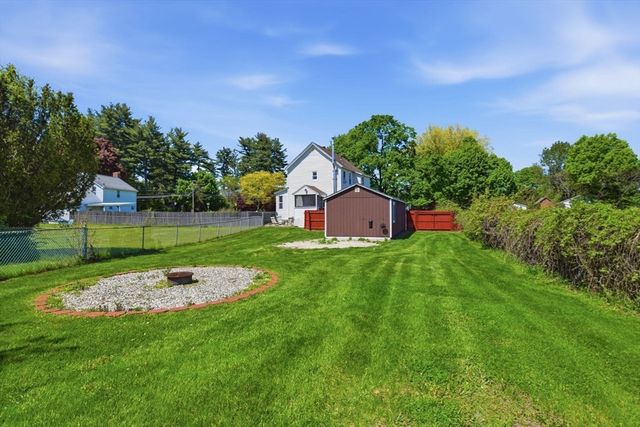 20 S Maple Street, Westfield, MA 01085