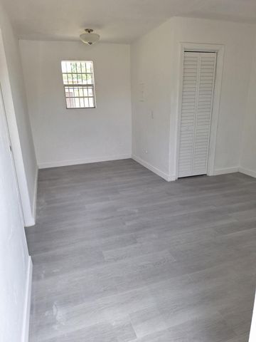 3007 NW 59th Street 5, Miami, FL 33142