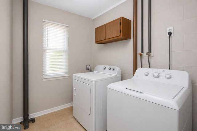 124 HAMLET DR, King Of Prussia, PA 19406