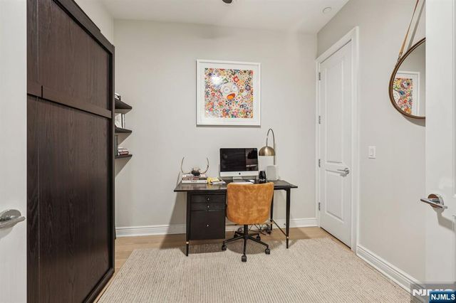 3 Somerset Lane 316, Edgewater, NJ 07020