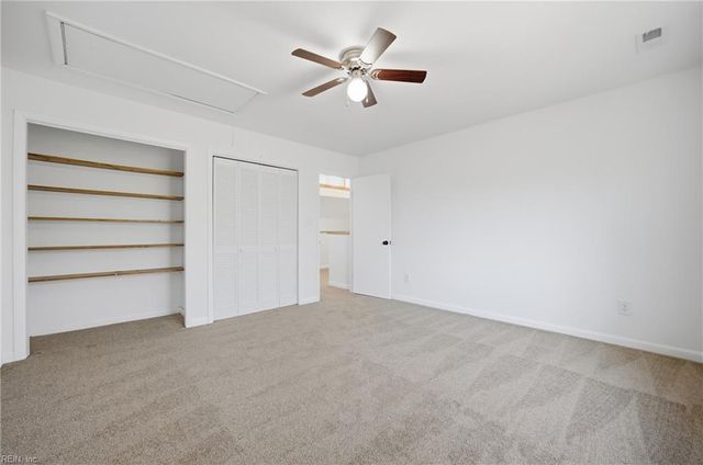 4 Flax Mill RD, Newport News, VA 23602