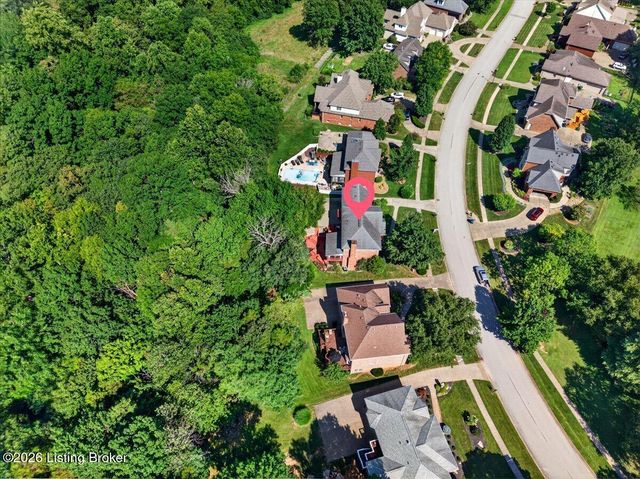 10418 Glenmary Farm Dr, Louisville, KY 40291