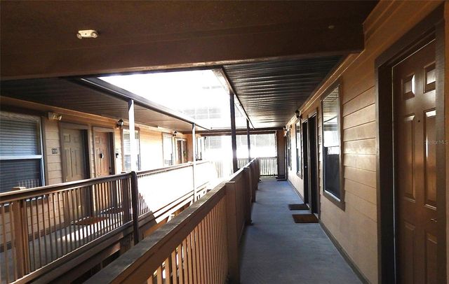 1220 SW 1ST AVENUE 305, Gainesville, FL 32601