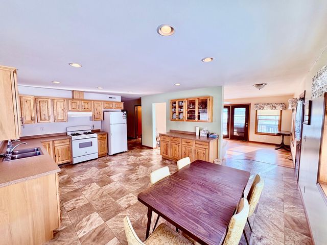 970 County Road 89, Baudette, MN 56623