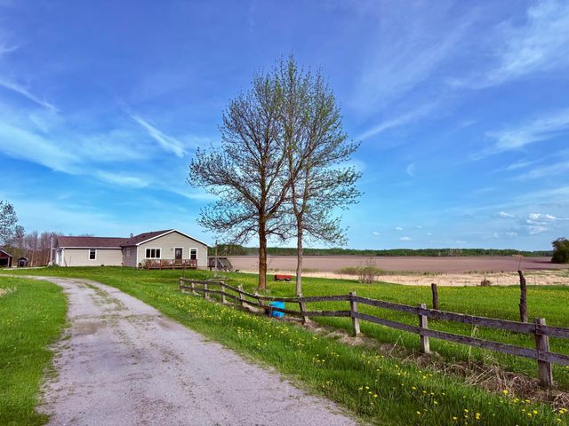 970 County Road 89, Baudette, MN 56623