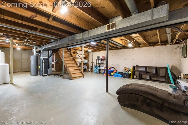 707 Glenwyth Road, Brighton, MI 48116