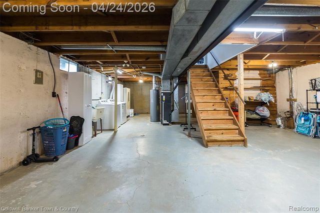 707 Glenwyth Road, Brighton, MI 48116