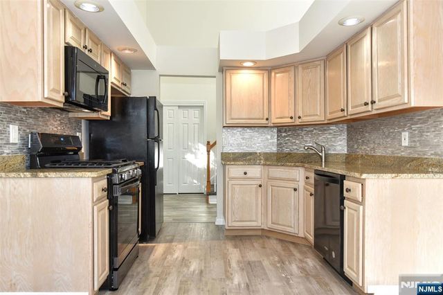 630 Fairfax Drive, Ramsey, NJ 07446