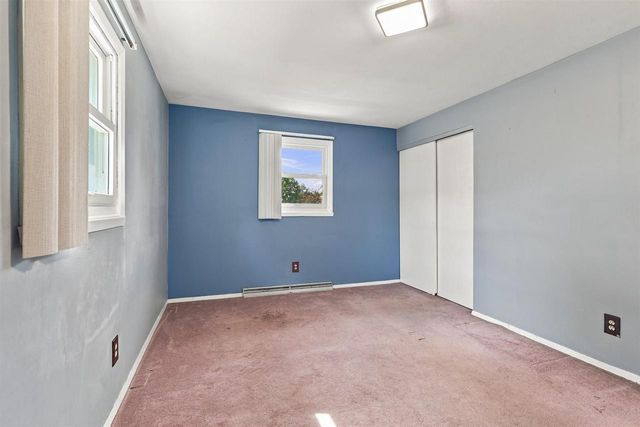 1621 N BLOSSOM DRIVE, Appleton, WI 54914
