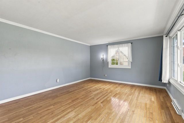 1621 N BLOSSOM DRIVE, Appleton, WI 54914