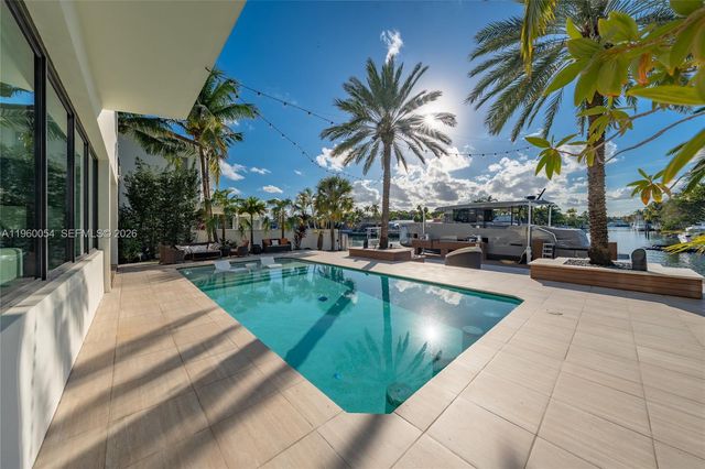 12880 N Bayshore Drive, North Miami, FL 33181