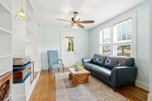 527 Stevenson St, Nashville, TN 37209