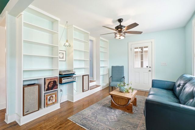 527 Stevenson St, Nashville, TN 37209
