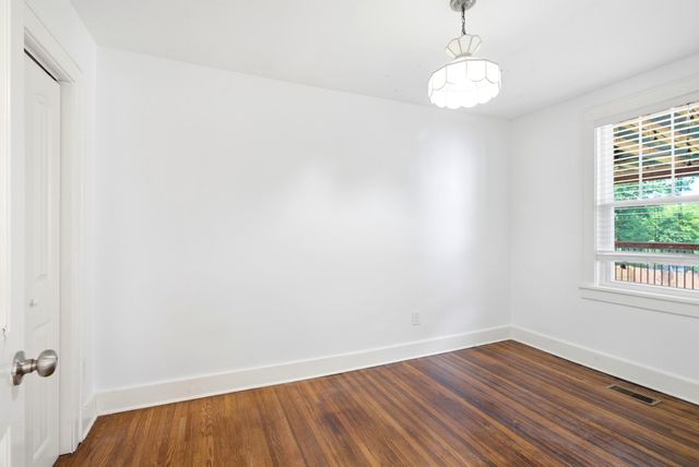 527 Stevenson St, Nashville, TN 37209