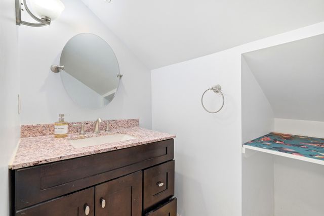527 Stevenson St, Nashville, TN 37209