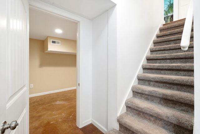 527 Stevenson St, Nashville, TN 37209