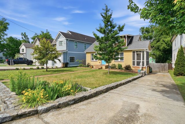 527 Stevenson St, Nashville, TN 37209