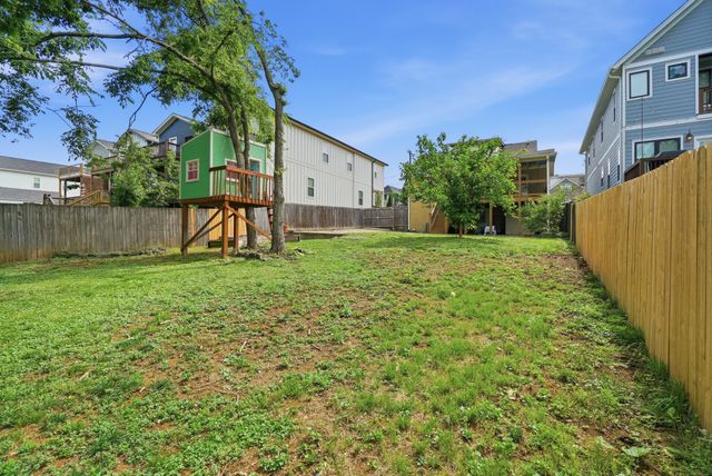 527 Stevenson St, Nashville, TN 37209