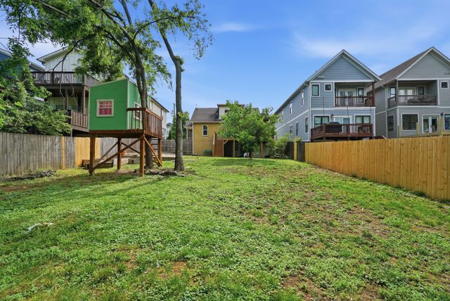 527 Stevenson St, Nashville, TN 37209
