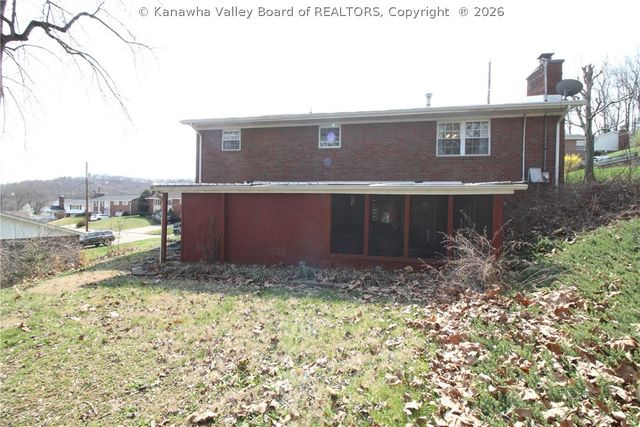 2731 Kincaid Drive, St Albans, WV 25177