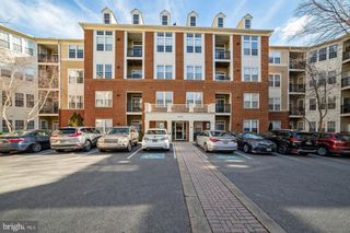 9405 BLACKWELL RD #305, Rockville, MD 20850
