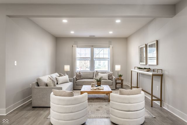 737 N Pershing Avenue, Indianapolis, IN 46222