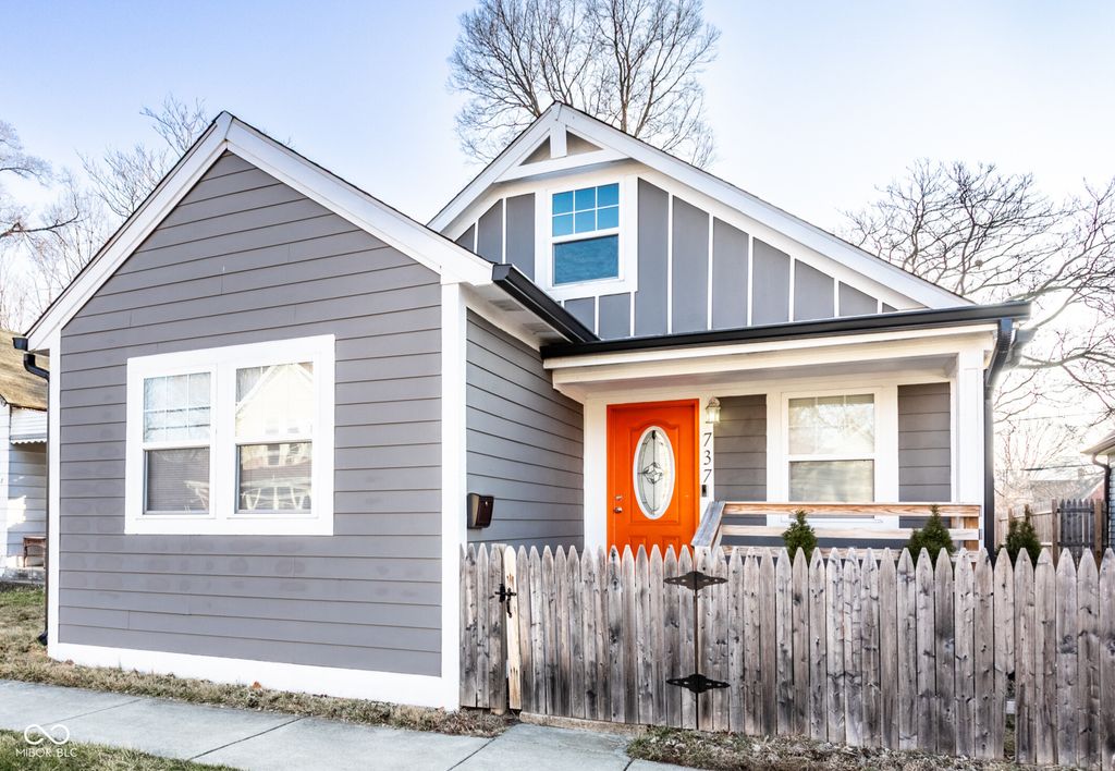 737 N Pershing Avenue, Indianapolis, IN 46222