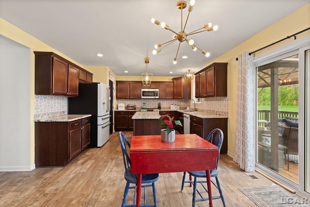 4563 Kelsey Avenue, Adrian, MI 49221