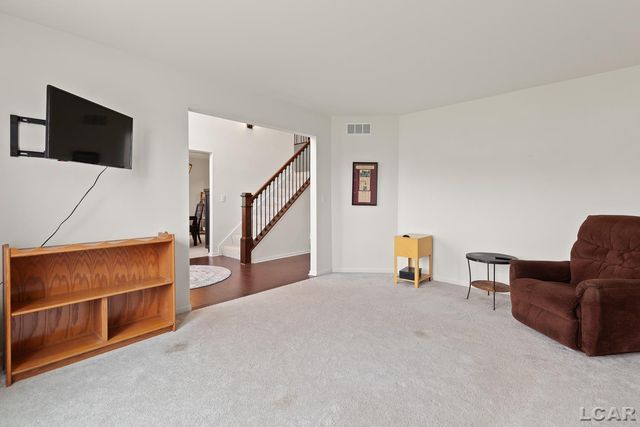 4563 Kelsey Avenue, Adrian, MI 49221