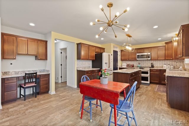 4563 Kelsey Avenue, Adrian, MI 49221