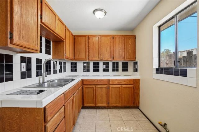 49272 Hibiscus Drive, Morongo Valley, CA 92256