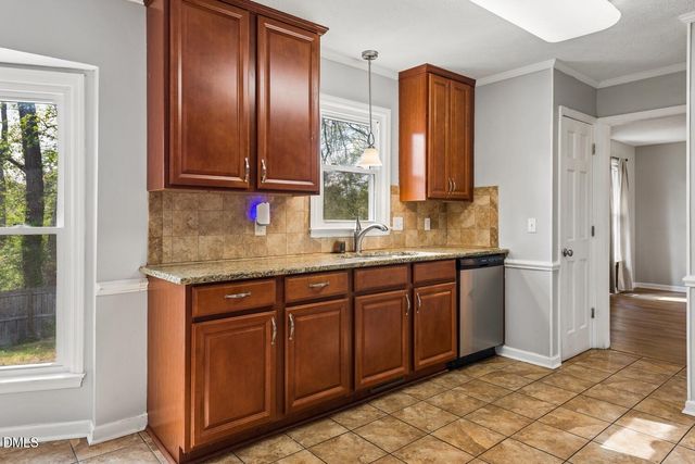 7438 Beaver Run Drive, Fayetteville, NC 28314