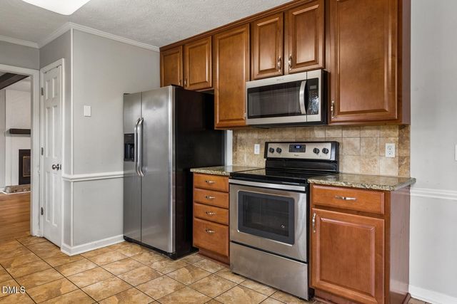 7438 Beaver Run Drive, Fayetteville, NC 28314