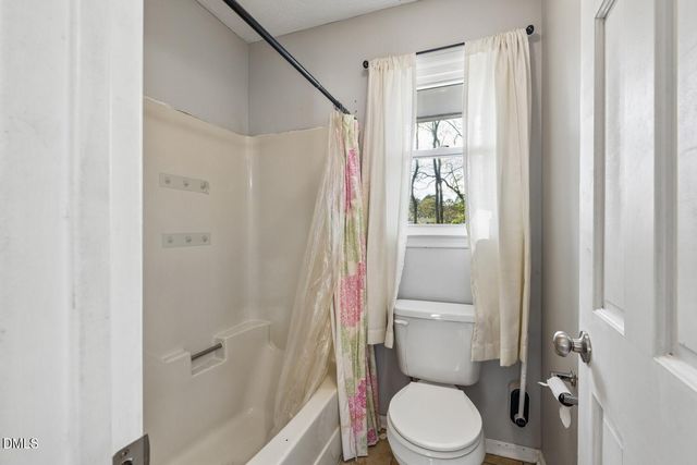 7438 Beaver Run Drive, Fayetteville, NC 28314