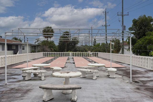 1 S Lakeside Drive A1, Lake Worth Beach, FL 33460