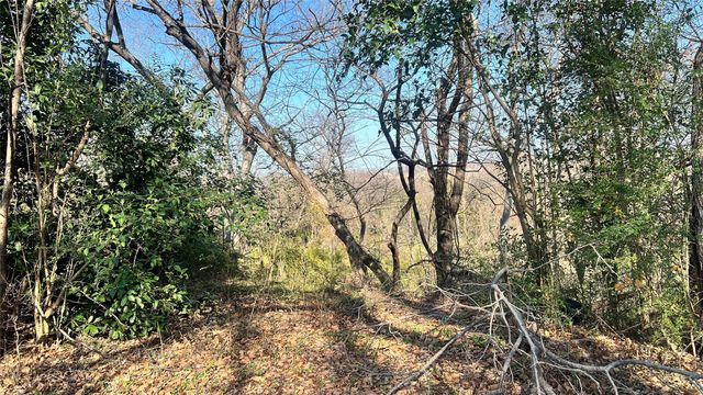 2304 Bonnie View Road, Dallas, TX 75216