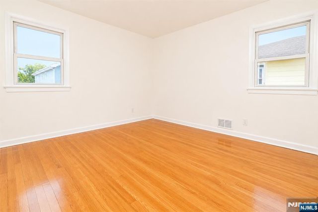 88 Manchester Place, Newark, NJ 07104