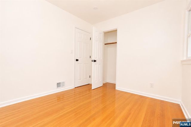 88 Manchester Place, Newark, NJ 07104