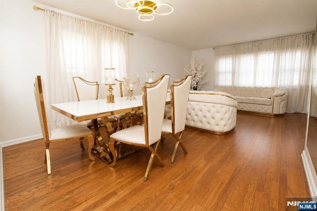 88 Manchester Place, Newark, NJ 07104
