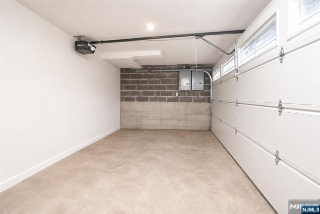88 Manchester Place, Newark, NJ 07104