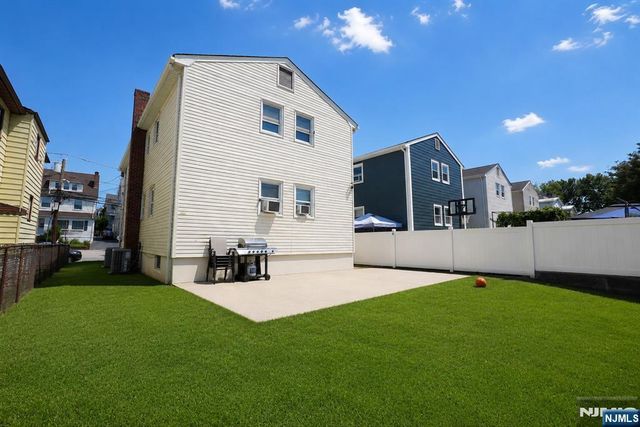 88 Manchester Place, Newark, NJ 07104