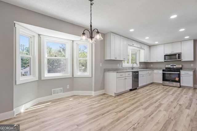 1205 Park Place Drive, Jonesboro, GA 30236