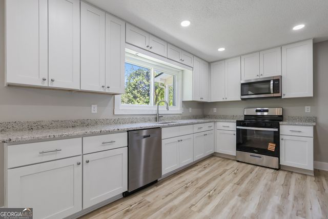 1205 Park Place Drive, Jonesboro, GA 30236