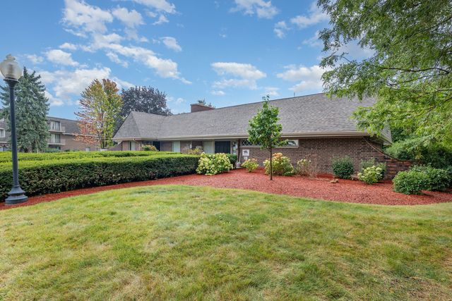 208 E Bailey Road E K, Naperville, IL 60565