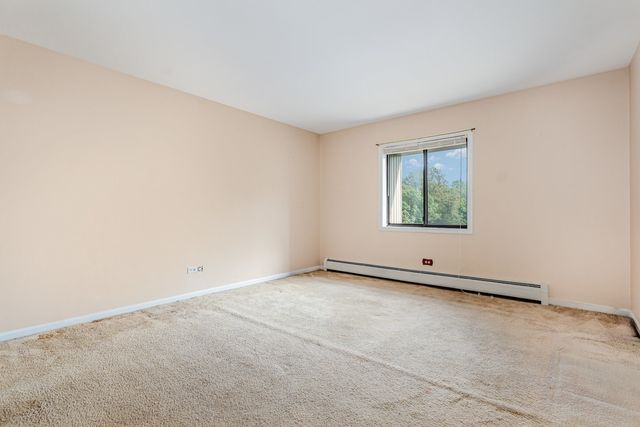 208 E Bailey Road E K, Naperville, IL 60565