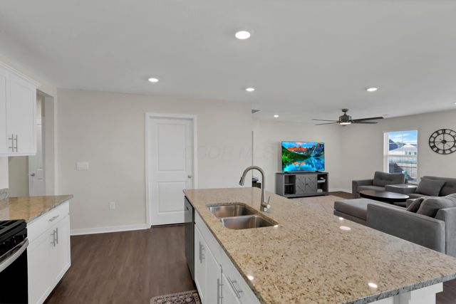 515 Hemingway Avenue, Lithopolis, OH 43136